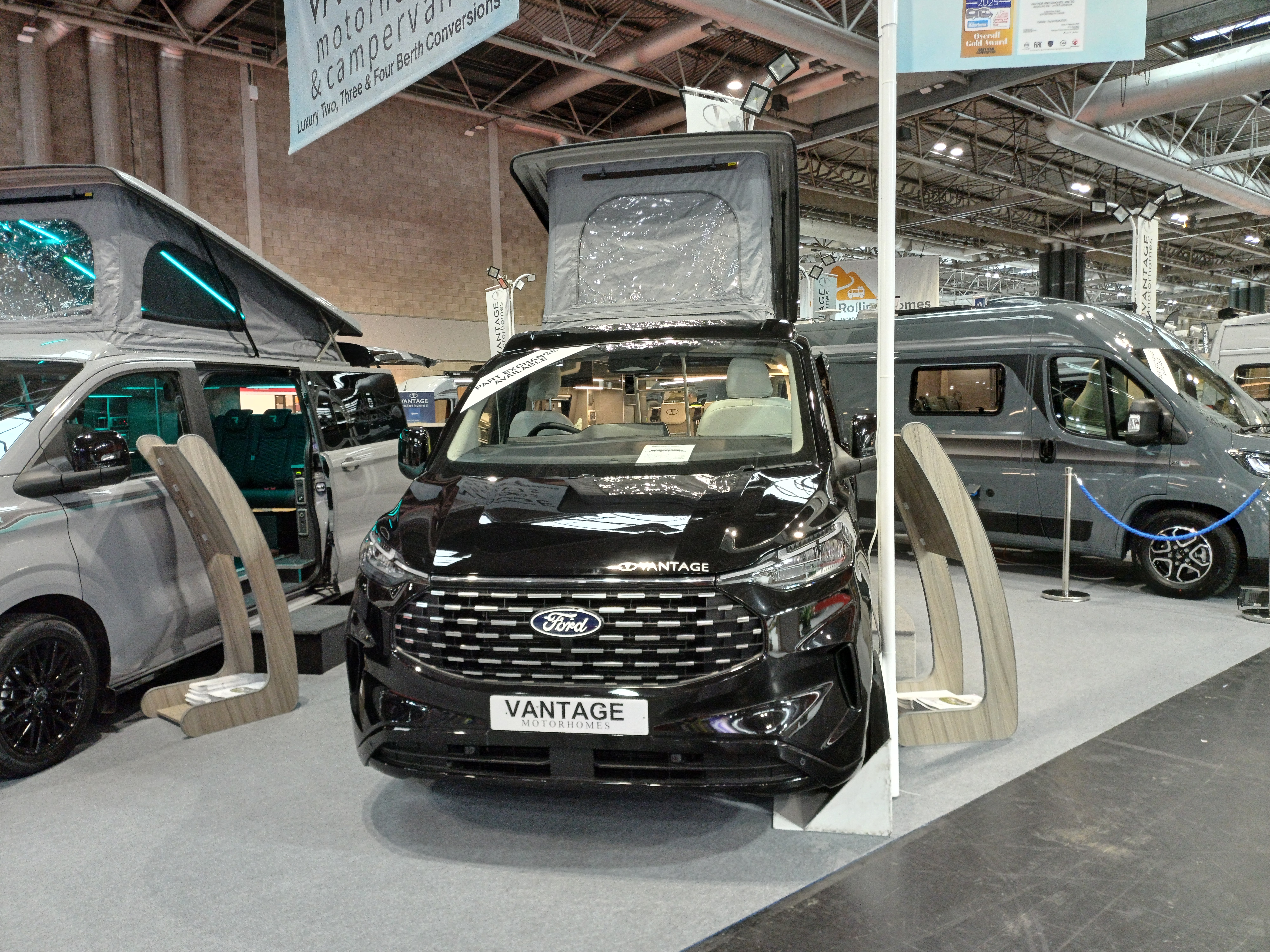 Vantage LUNA 2026 Model (F019)